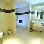 Mercure Rouen Val De Reuil 4*