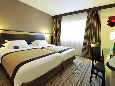 Отель Mercure Rouen Val De Reuil 4*