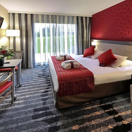 Hotel Mercure Rouen Val De Reuil 4*