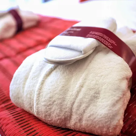 Mercure Rouen Val De Reuil Hotel 4*