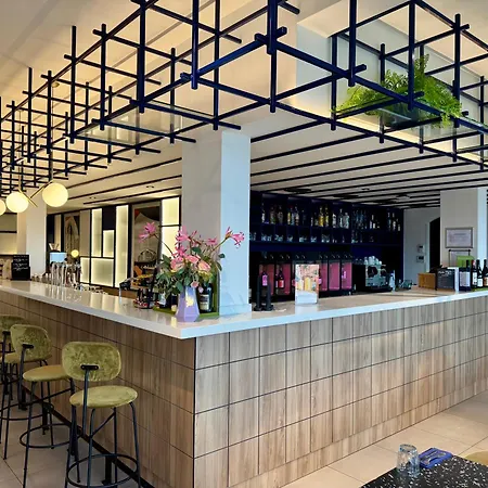 Mercure Rouen Val De Reuil Hotel Val-de-Reuil