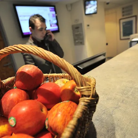 Mercure Rouen Val De Reuil 4*