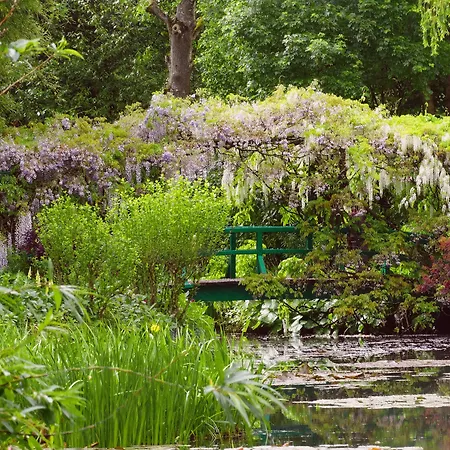 Hotel Mercure Rouen Val De Reuil Val-de-Reuil