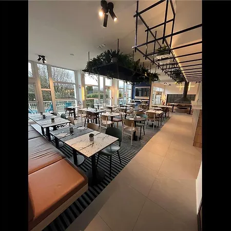 Mercure Rouen Val De Reuil Val-de-Reuil