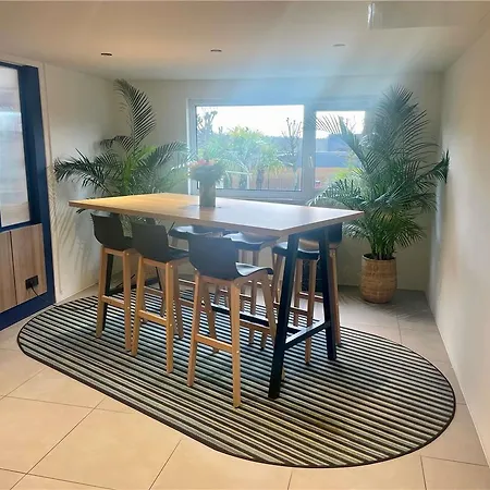 Hotel Mercure Rouen Val De Reuil 4*