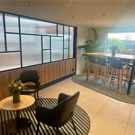 Mercure Rouen Val De Reuil 4*