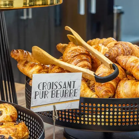 Mercure Rouen Val De Reuil Валь-де-Рёй