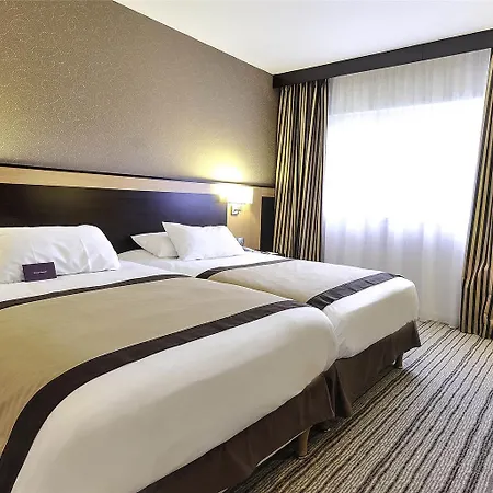 Mercure Rouen Val De Reuil Отель 4*