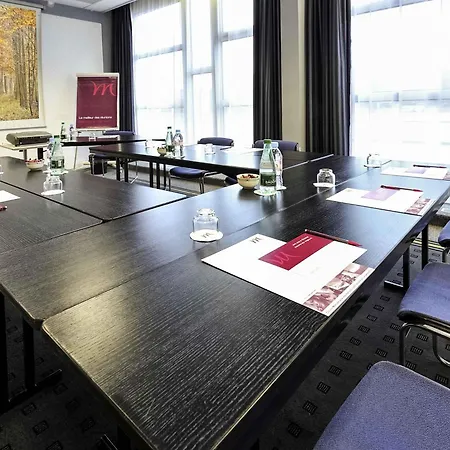 Hotell Mercure Rouen Val De Reuil