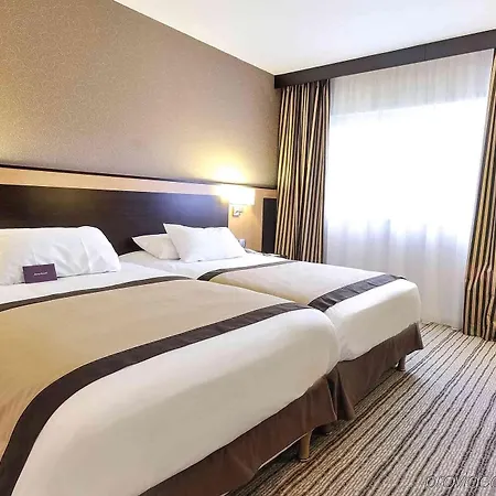 Hotell Mercure Rouen Val De Reuil Val-de-Reuil