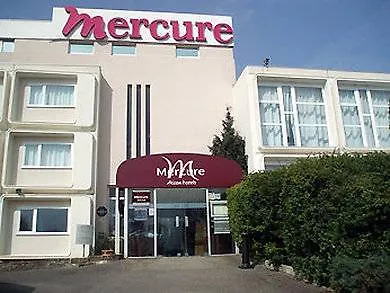 Mercure Rouen Val De Reuil Hotell 4*