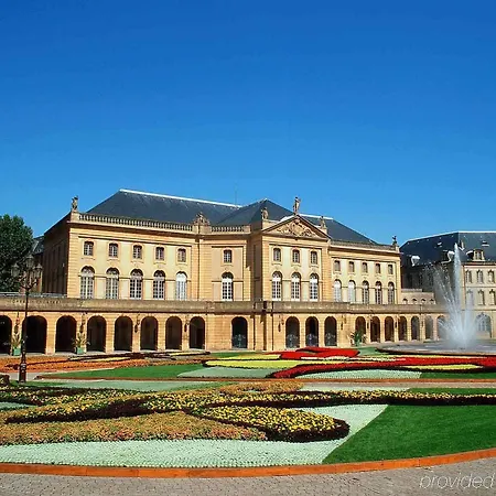 Mercure Rouen Val De Reuil 4*