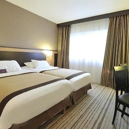 Hotell Mercure Rouen Val De Reuil Val-de-Reuil