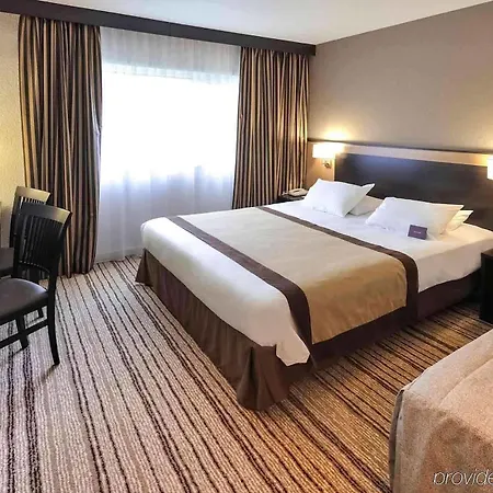 Mercure Rouen Val De Reuil Hotel 4*
