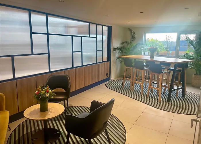 Mercure Rouen Val De Reuil 4*